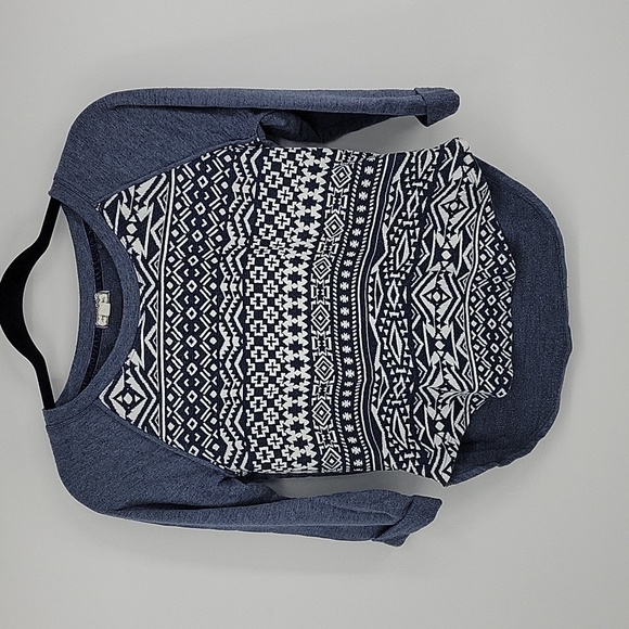 Eyeshadow Womens Grayish Blue Tribal Print Sweatshirt Size Small - Picture 5 of 11